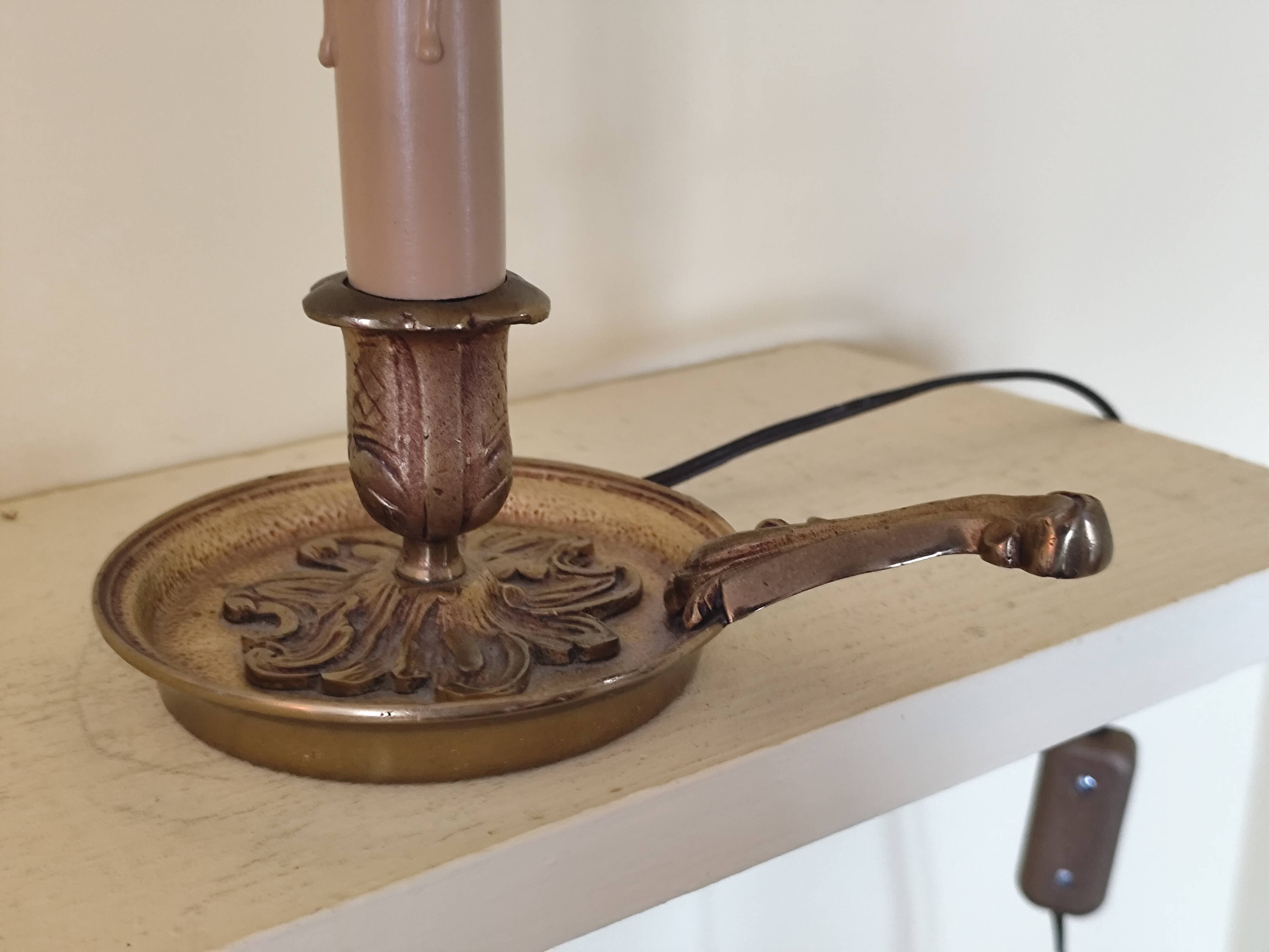 Lampe de chevet  en bronze - bougeoir  à main