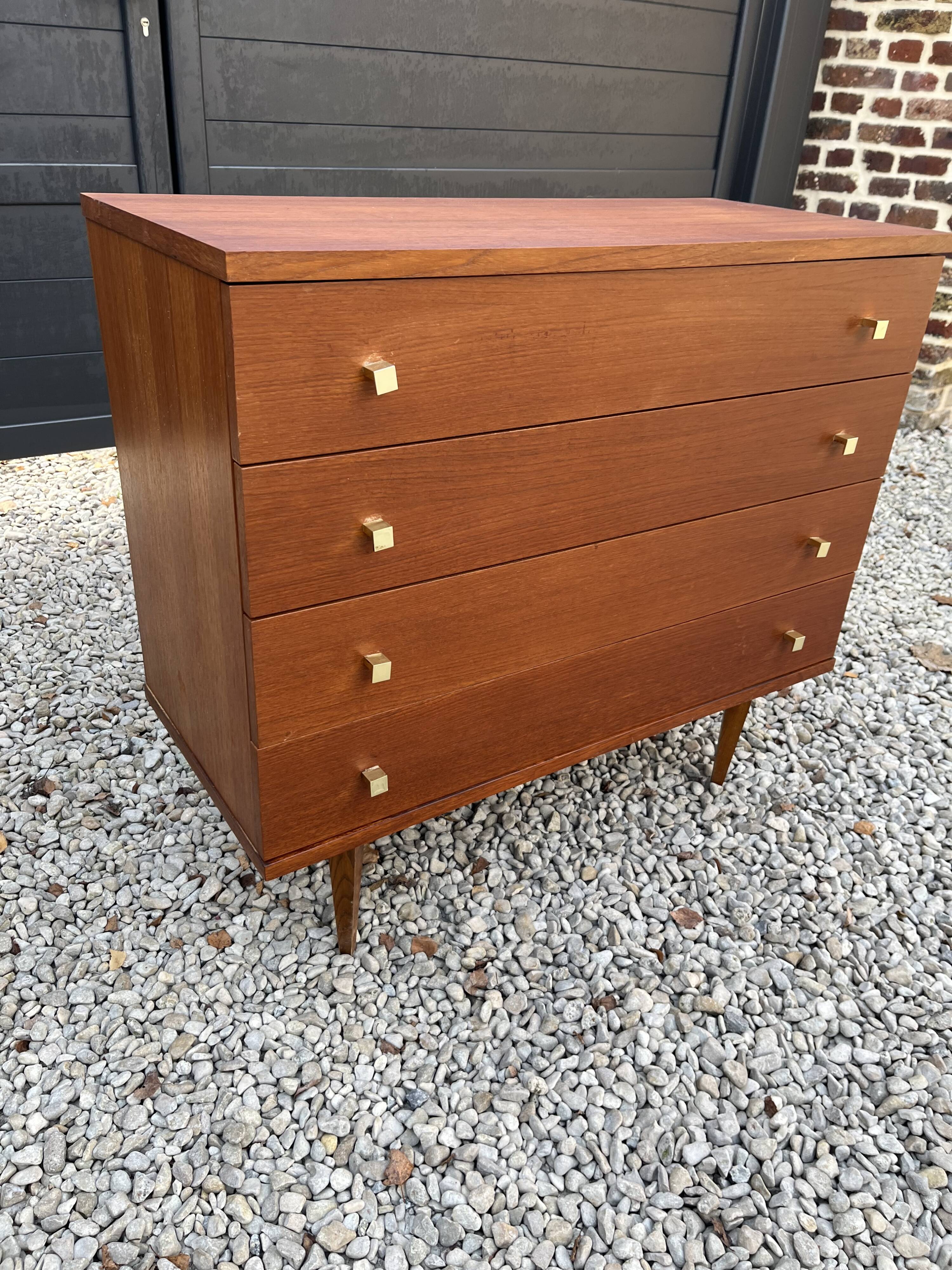 Commode vintage