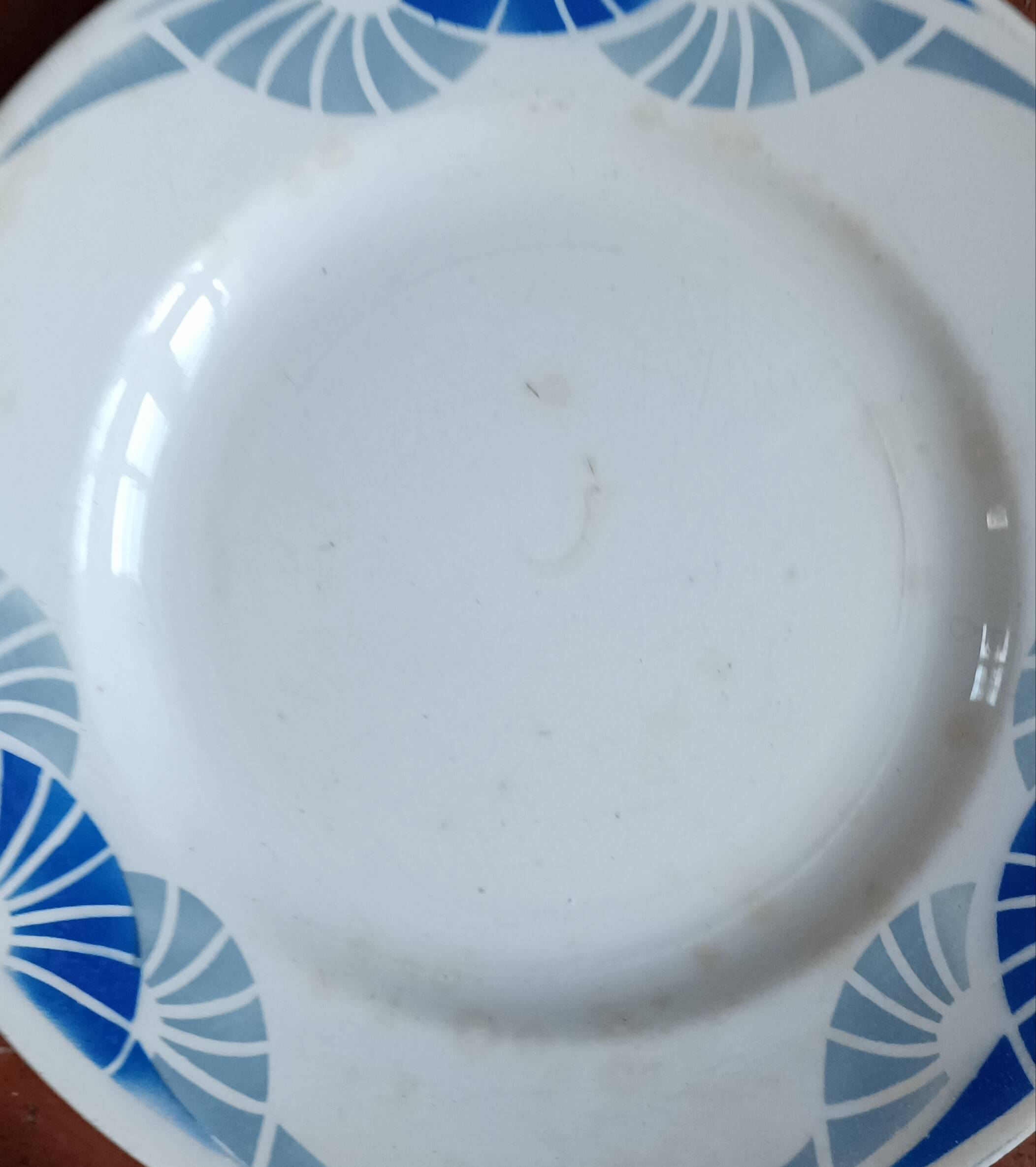 8 Art Deco plates Moulin des Loups