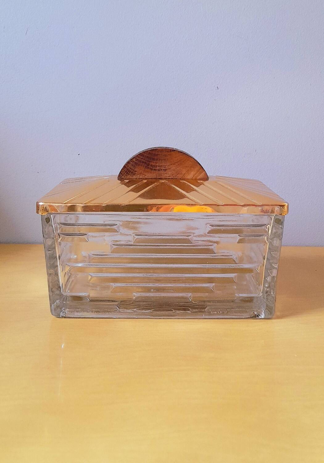 Boîte en verre art déco 1920
