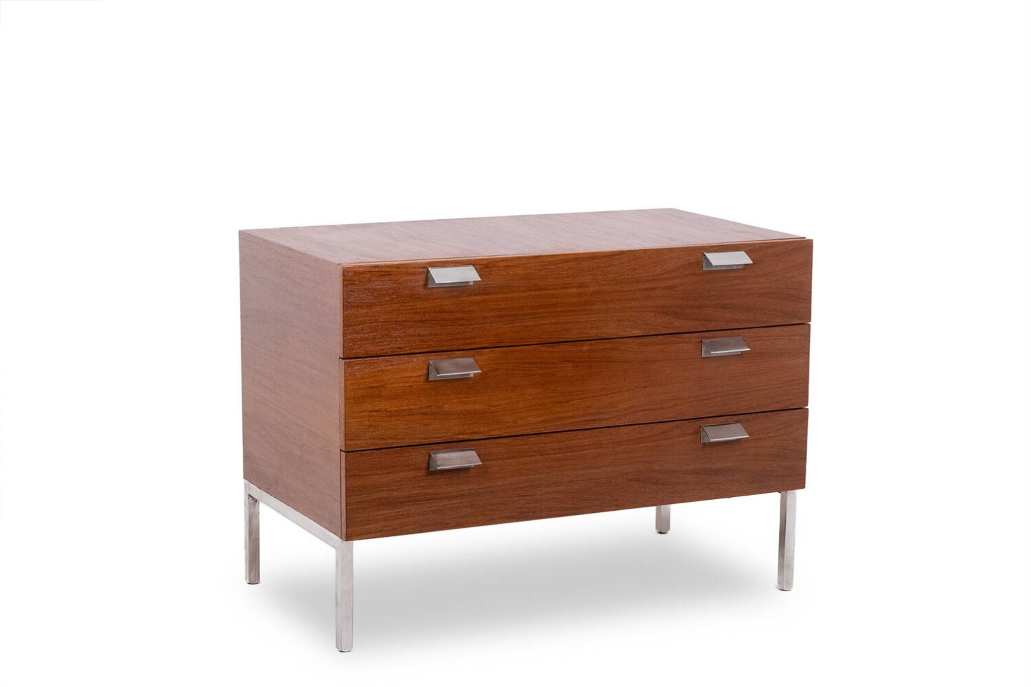 André Monpoix. Commode à 3 tiroirs en teck. Années 1960.