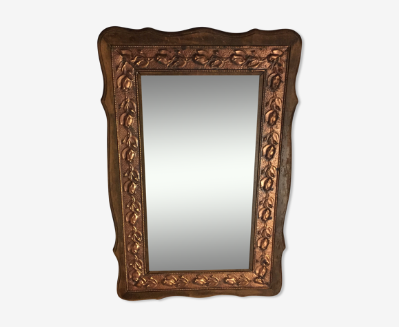 Miroir ancien en bois décor en cuivre 41x62cm | Selency
