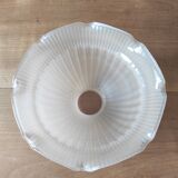 Globe lamp shade