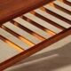 Table basse vintage Everest en noyer – style « planche de surf » (années 60)