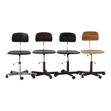 Kevi office chairs by Jørgen Rasmussen for KEVI A·S, set of 4, 1970s – Adjustable