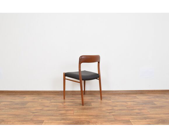 Set Of 4 Mid Century Danish Teak Leather Dining Chairs By N O Moller For J L Moller 1960s Selency Set Of 4 Mid Century Danish Teak Leather Dining Chairs By N O Moller For J L Moller 1960s Selency