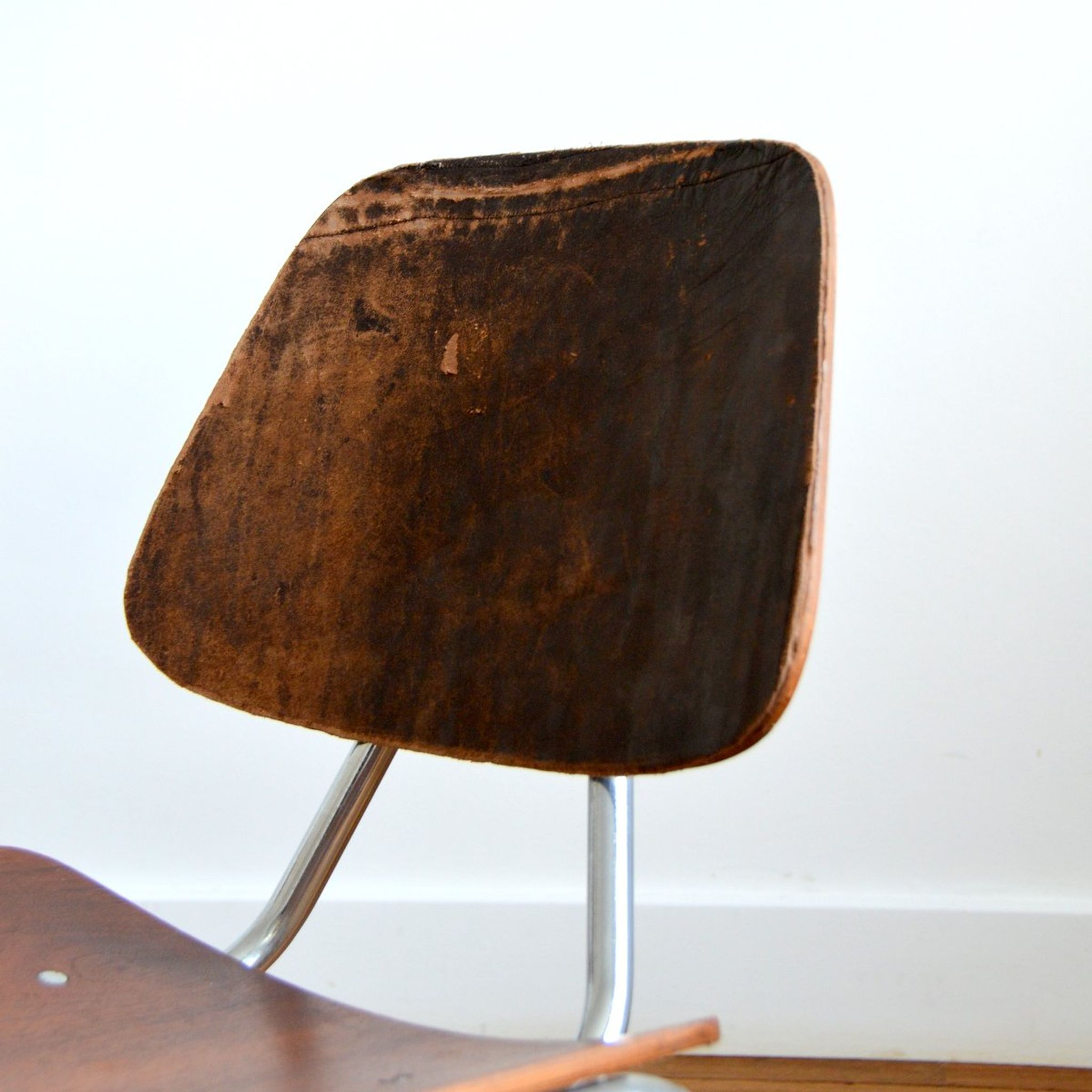 Pair of Thonet chairs in wood – metal and leather 1950s
