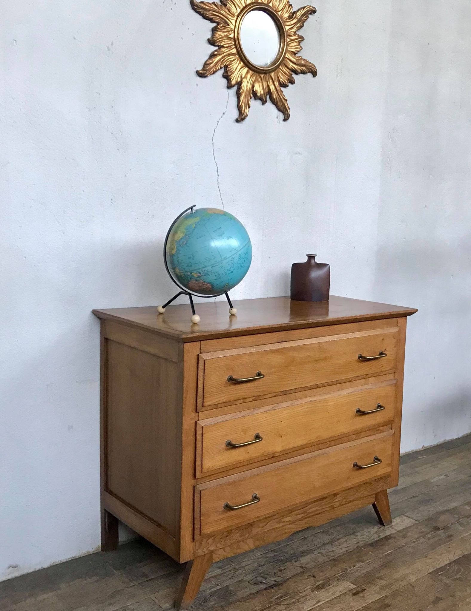 Vintage 1950-foot oak compas DRESSER