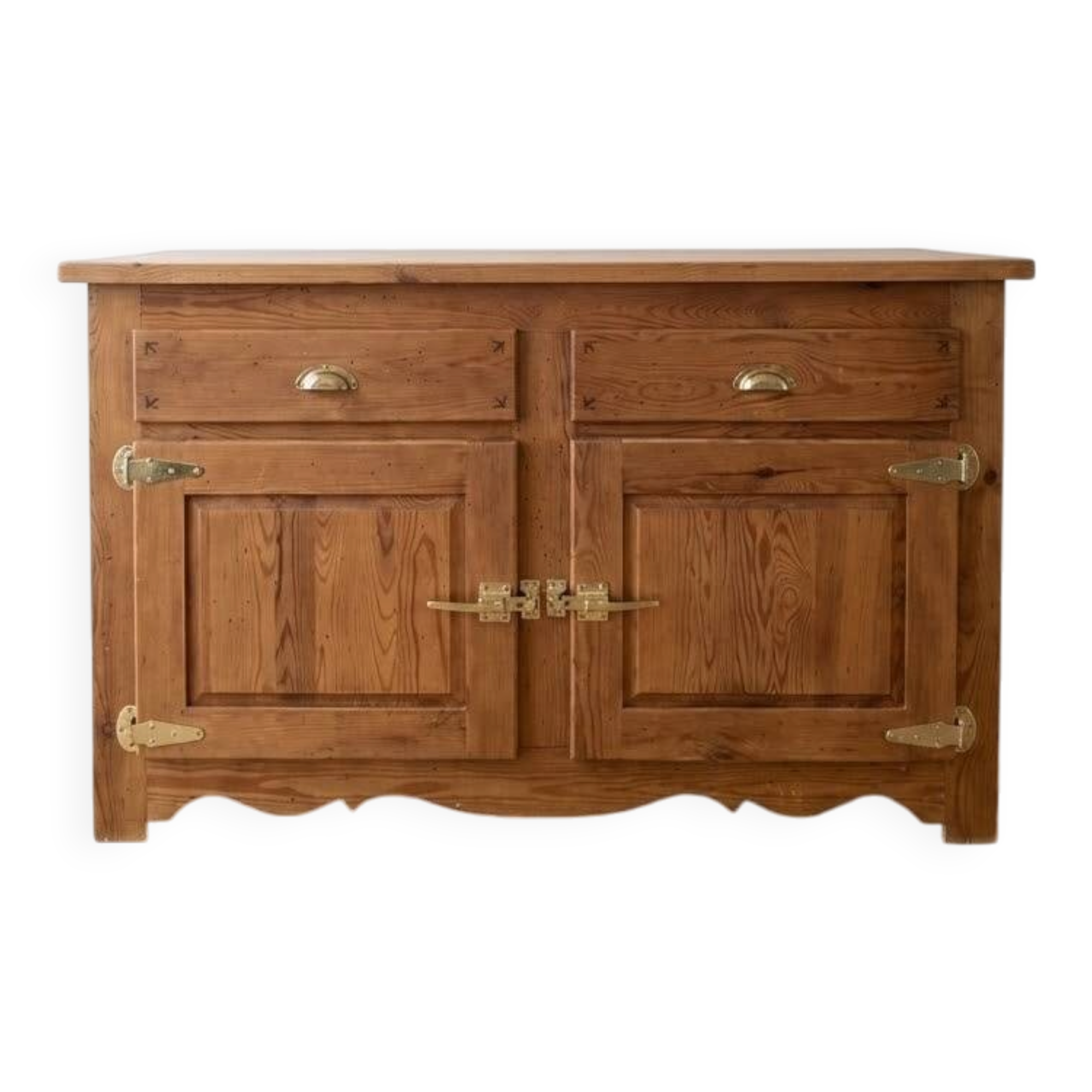 Solid wood furniture in country/rustic style – Very good condition