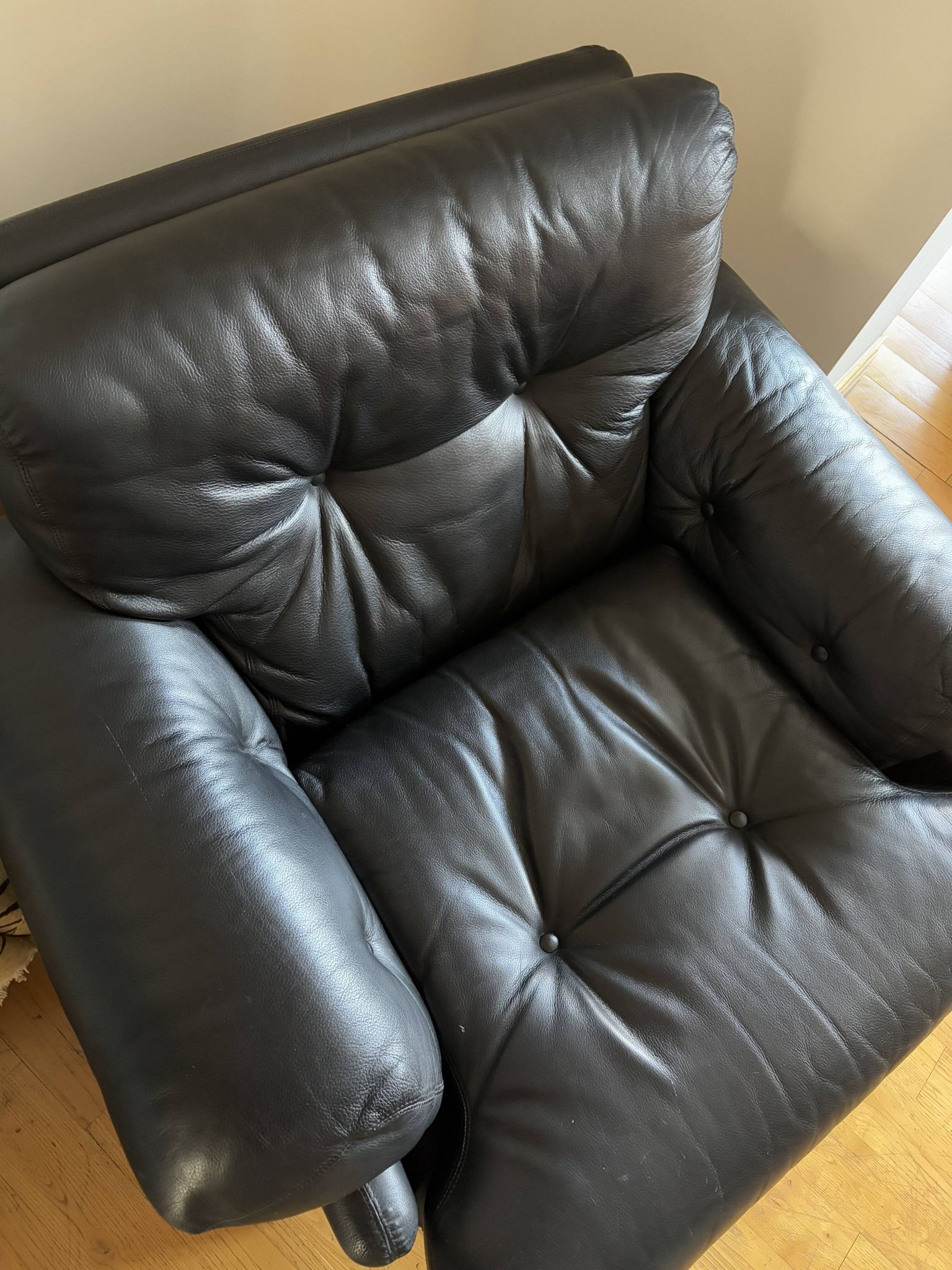 "Coronado" armchair by Afra and Tobia Scarpa by B&B ITALIA