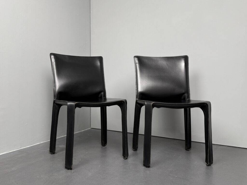 Pair of Cab 412 chairs, saddle leather, by Mario Bellini for Cassina, Italy, 1970s