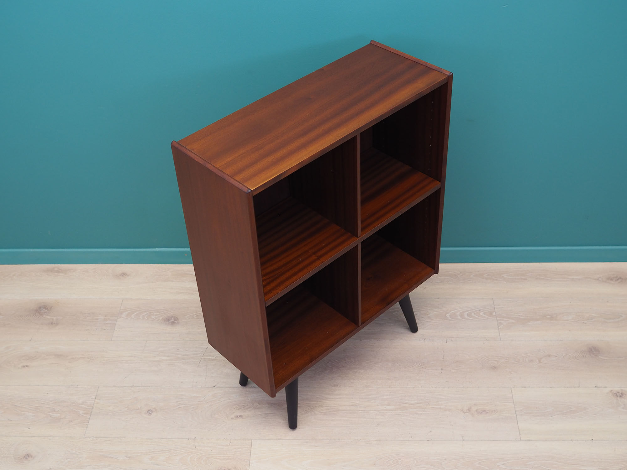 Bibliothèque en acajou, années 60, design danois, Danemark