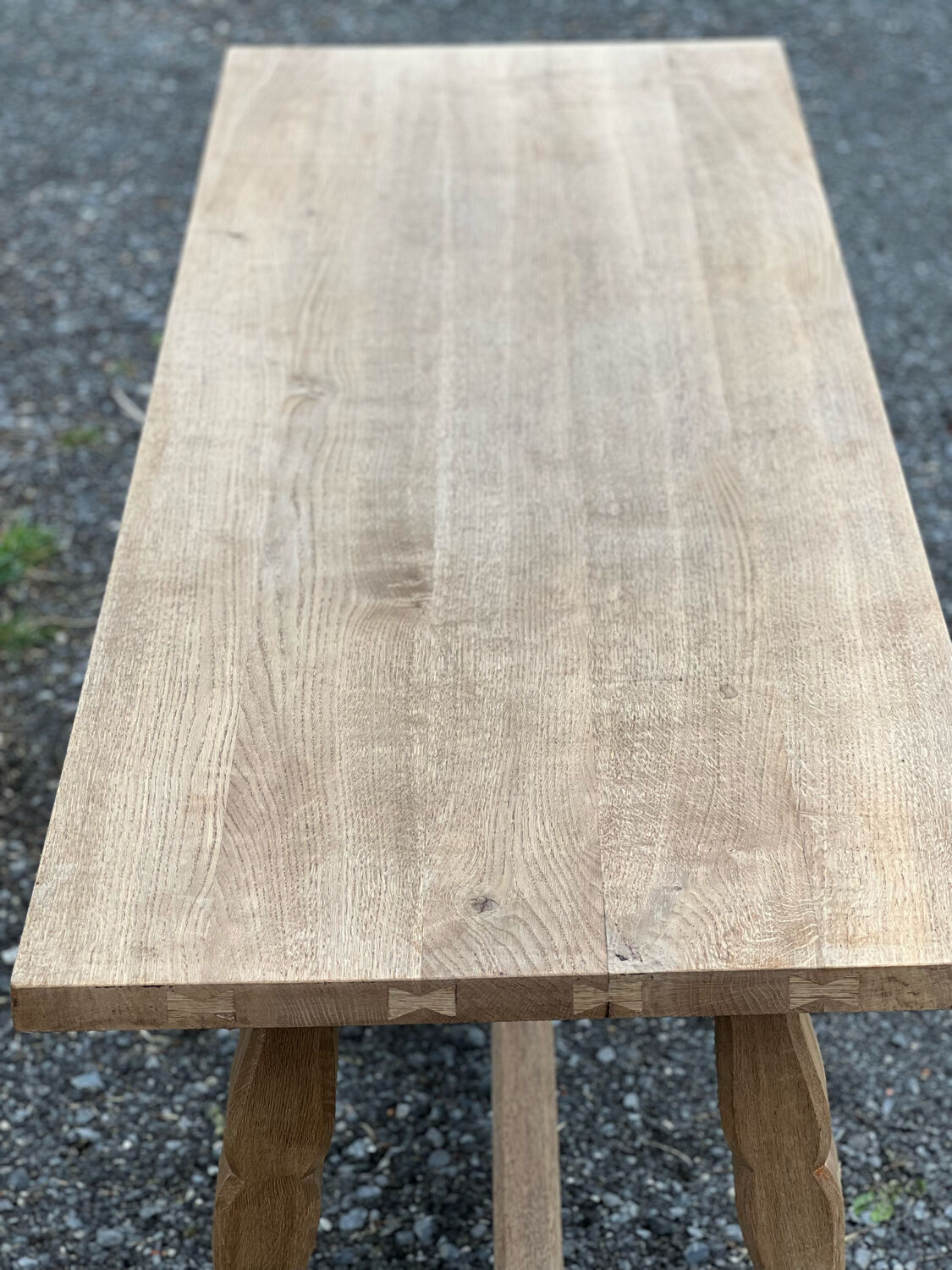 Farmhouse table