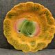 6 assiettes en barbotine fruits Sarreguemines