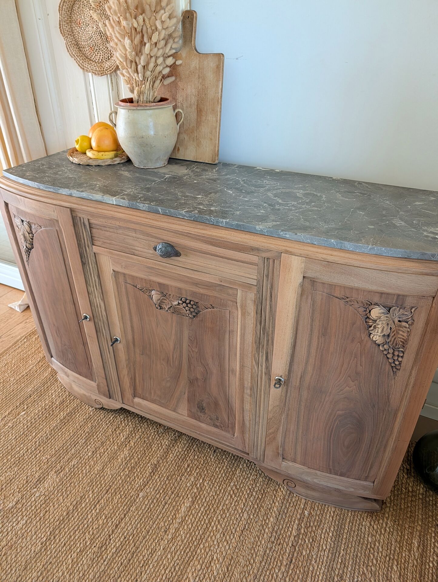 Buffet art déco en noyer