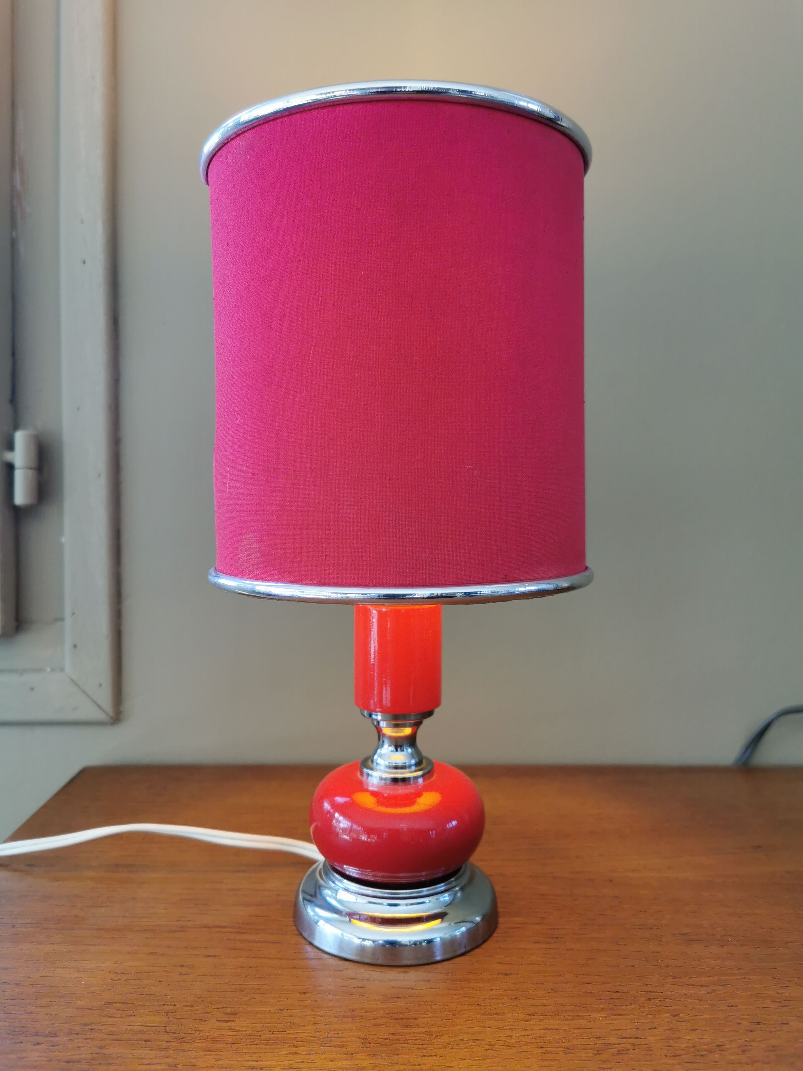 Vintage 70s chrome and red lamp