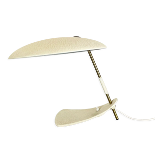 Modernist kalmar sytle Bauhaus beige metal and brass desk light, Austria, 1950s