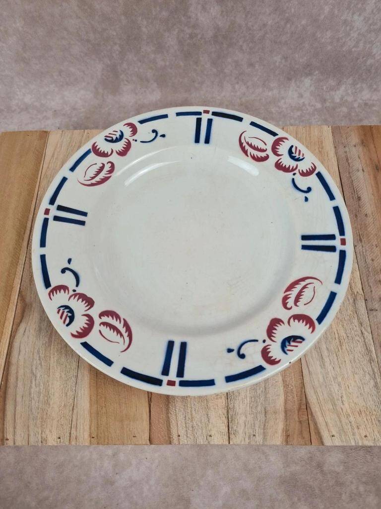 Antique Gien footed compote – Blue & red floral decoration