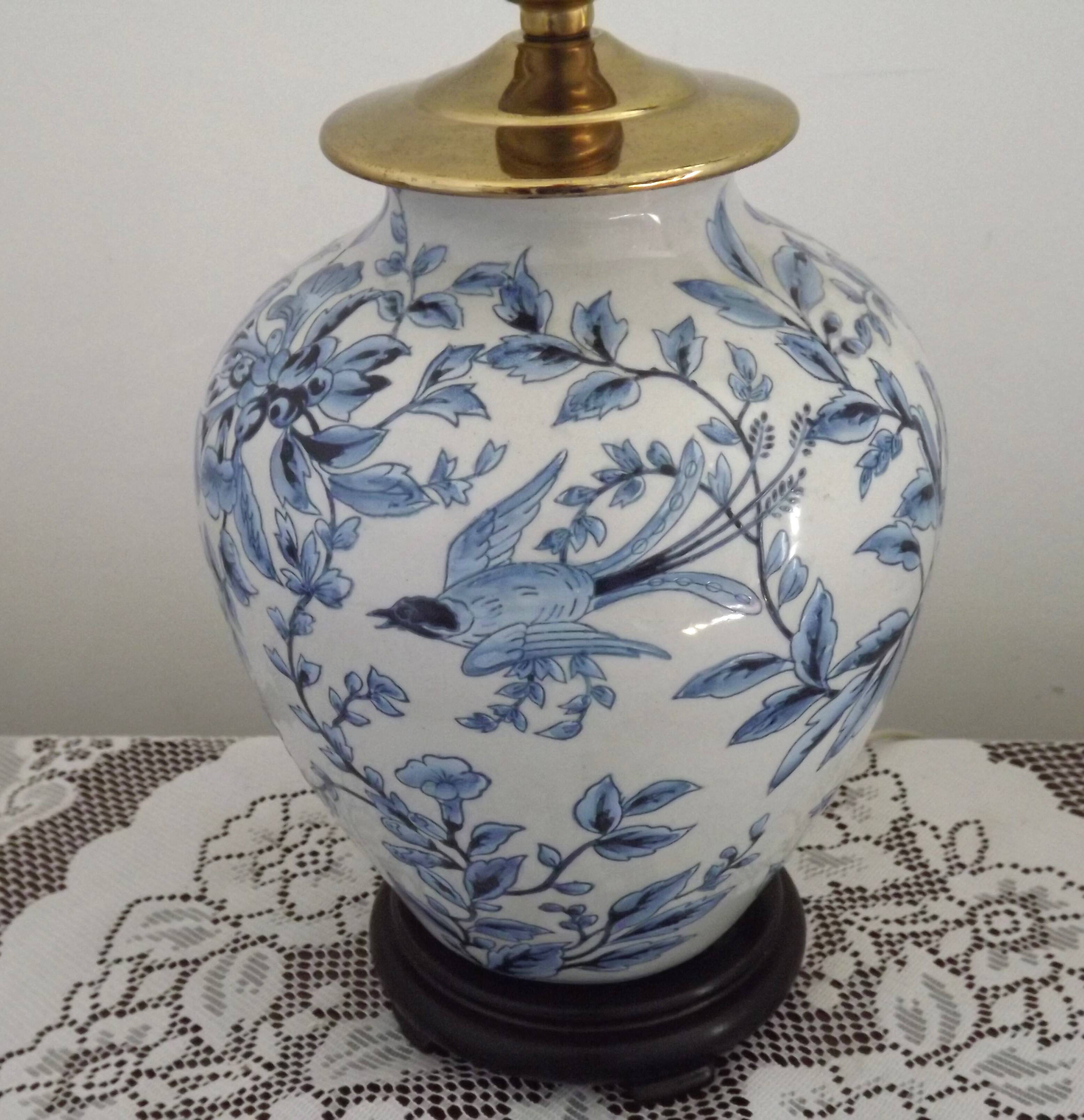 Blue & White Chinoiserie Ginger Jar Table Lamp Raised Bird & Floral Moti