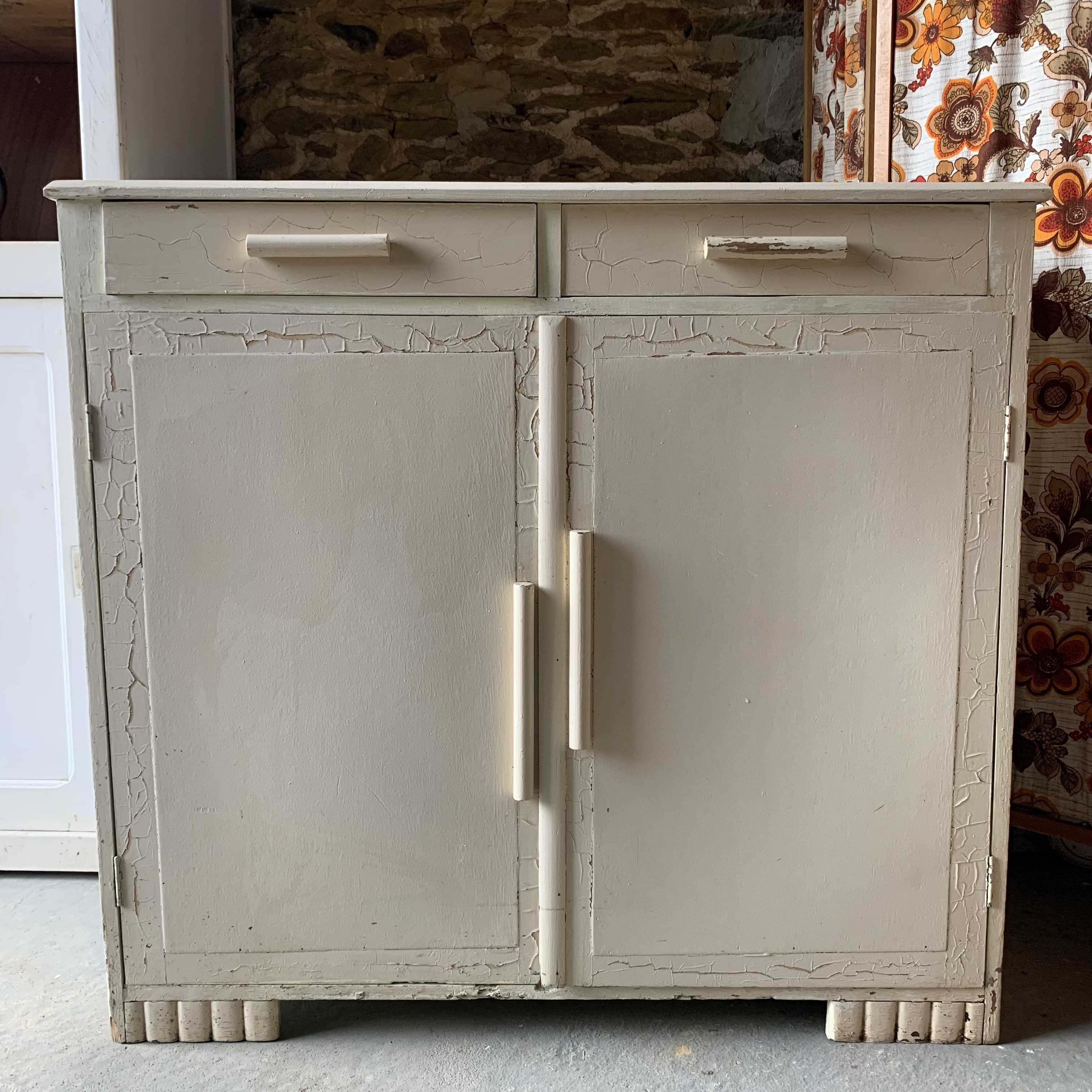 Buffet with elephant feet