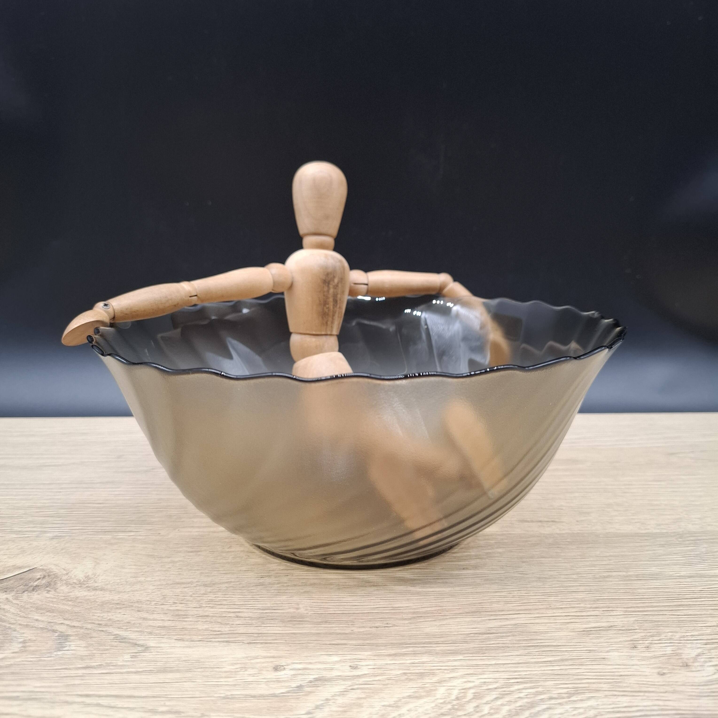 Arcoroc amber salad bowl