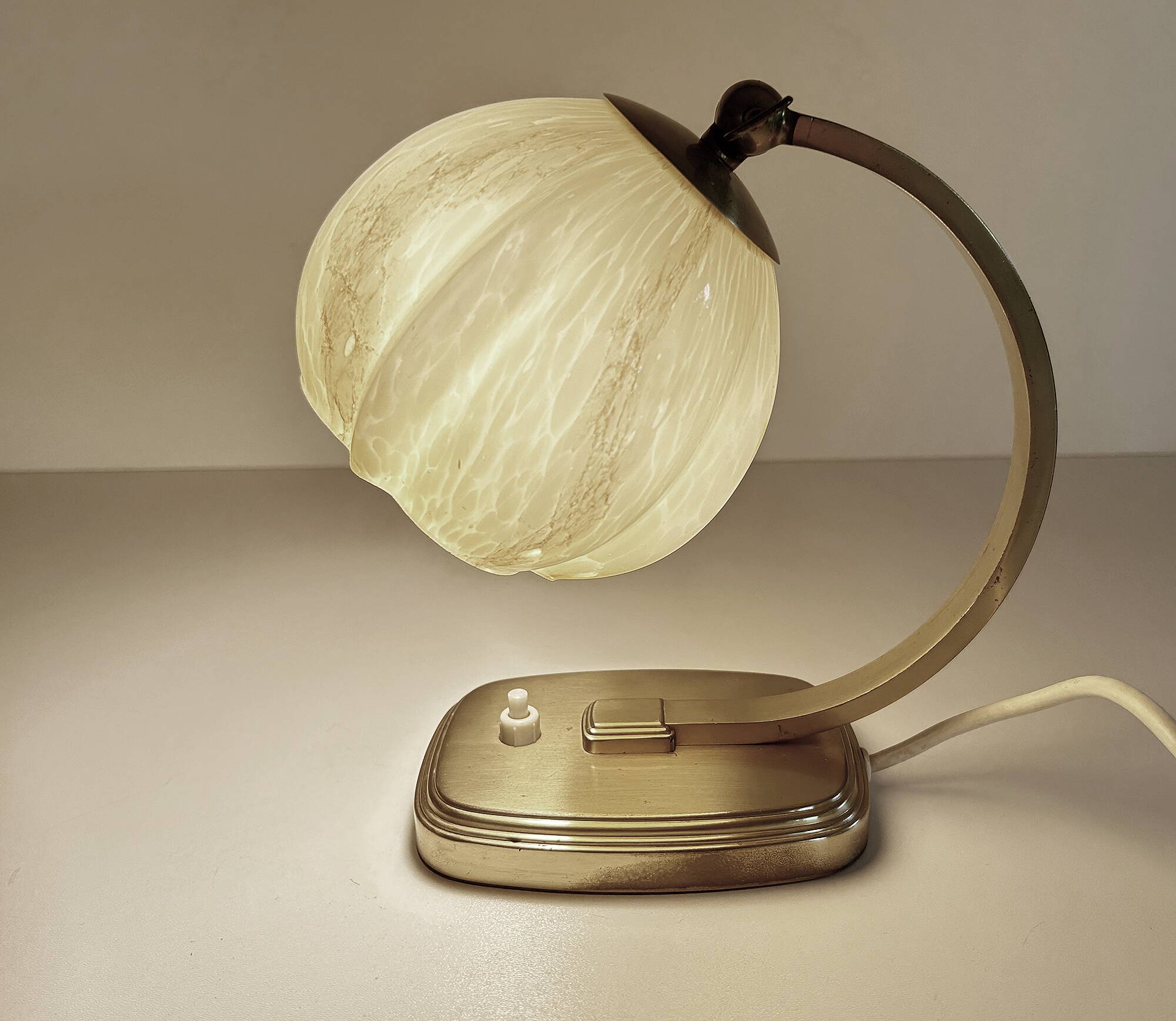 Bauhaus art deco table lamp