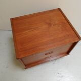 Mid Century teakwood chest of drawers