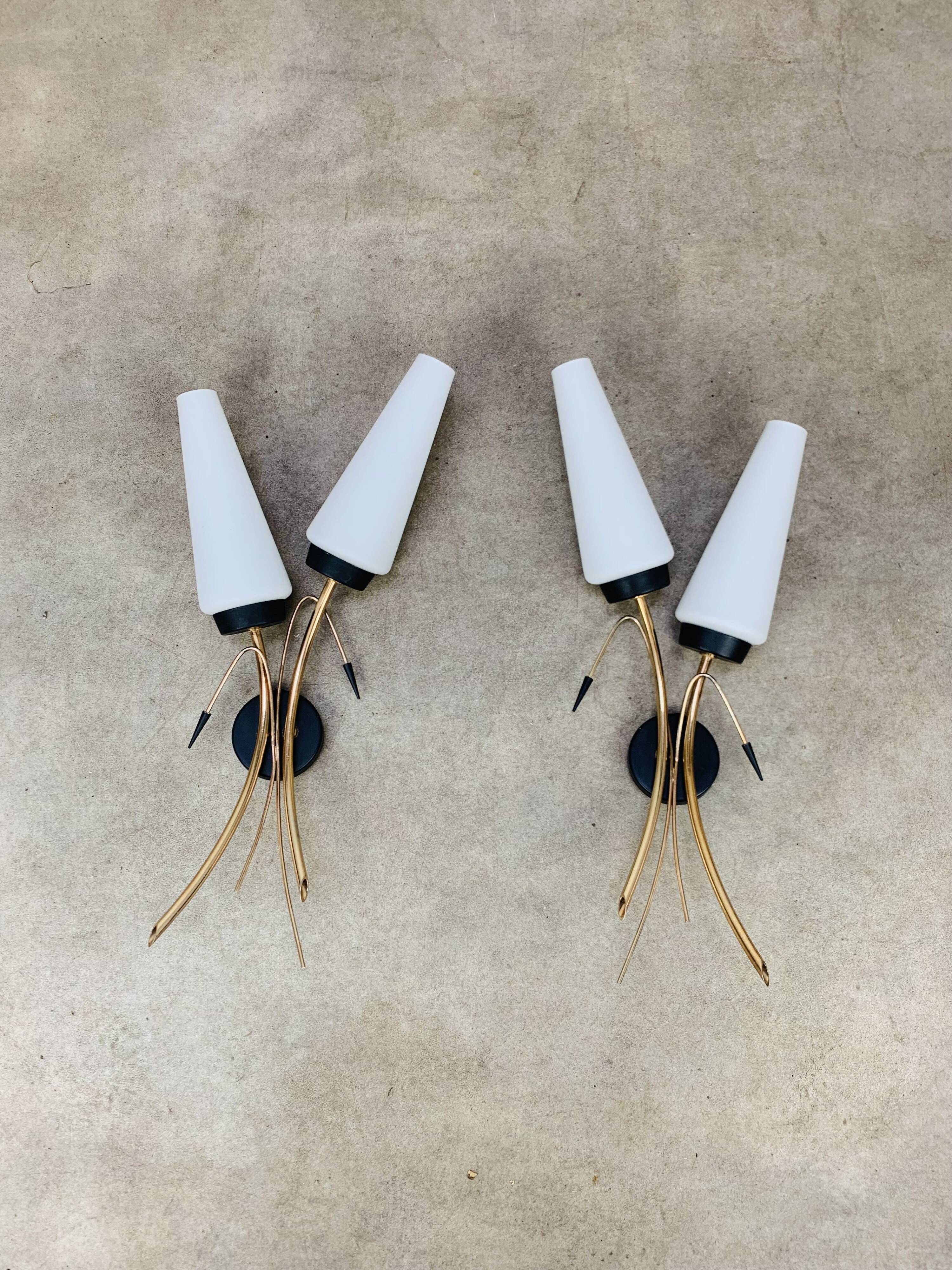Pair of 1950s wall lights, opaline and brass tulips, Lunel Arlus