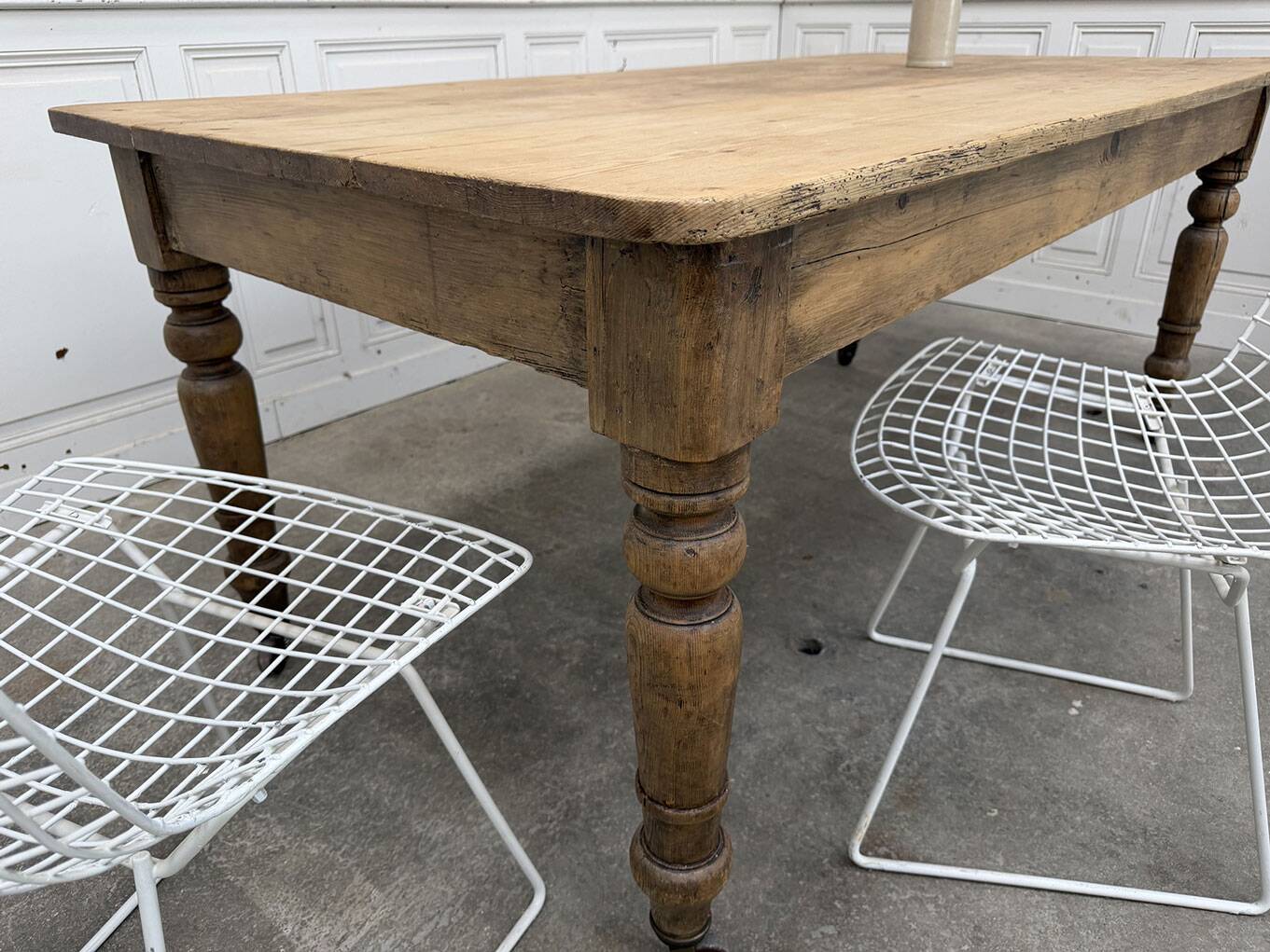 Table de travail ou drapier 1920 sur roulettes