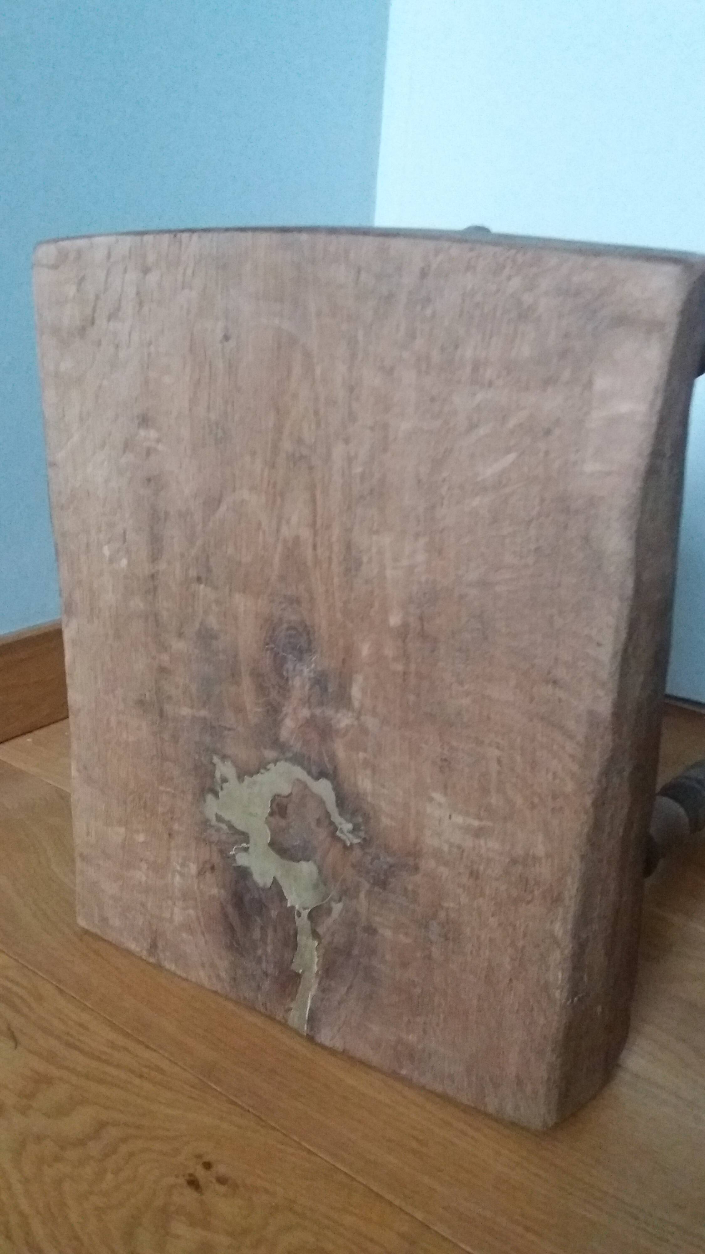 Stool, brutalist side table in solid oak.