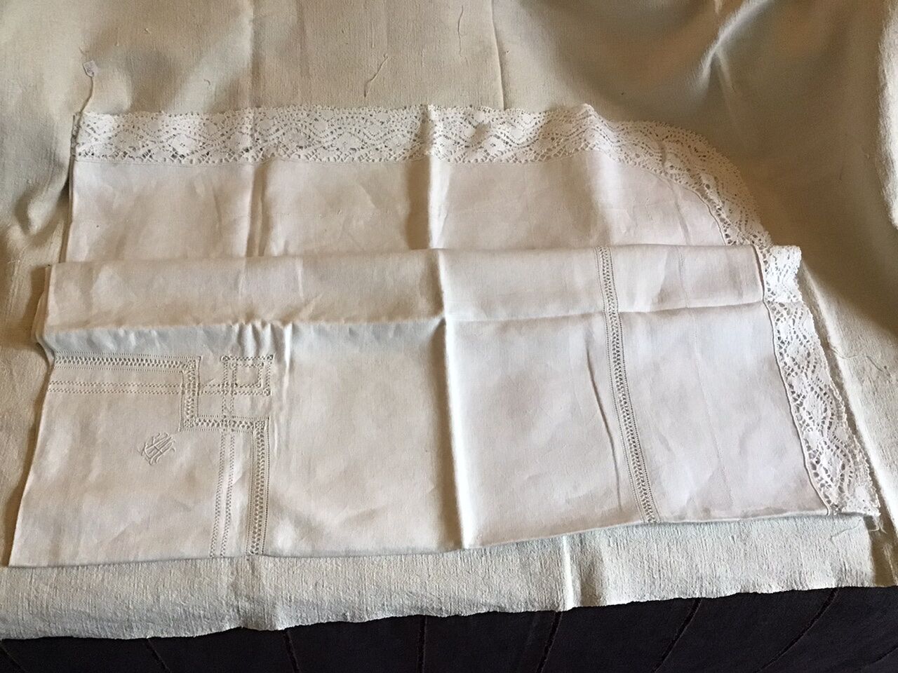 Square linen tablecloth