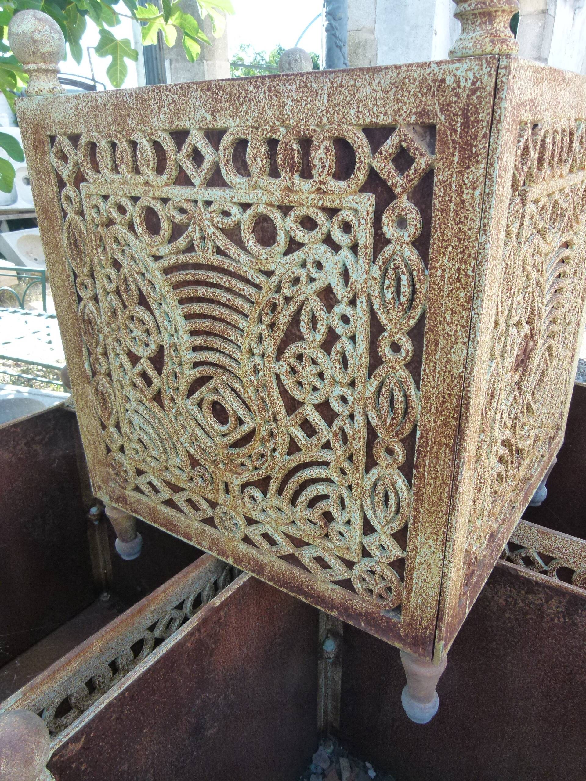 Set of 20th century cast iron planters