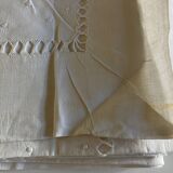 Linen thread sheet embroidered with polka dots without monogram 1950
