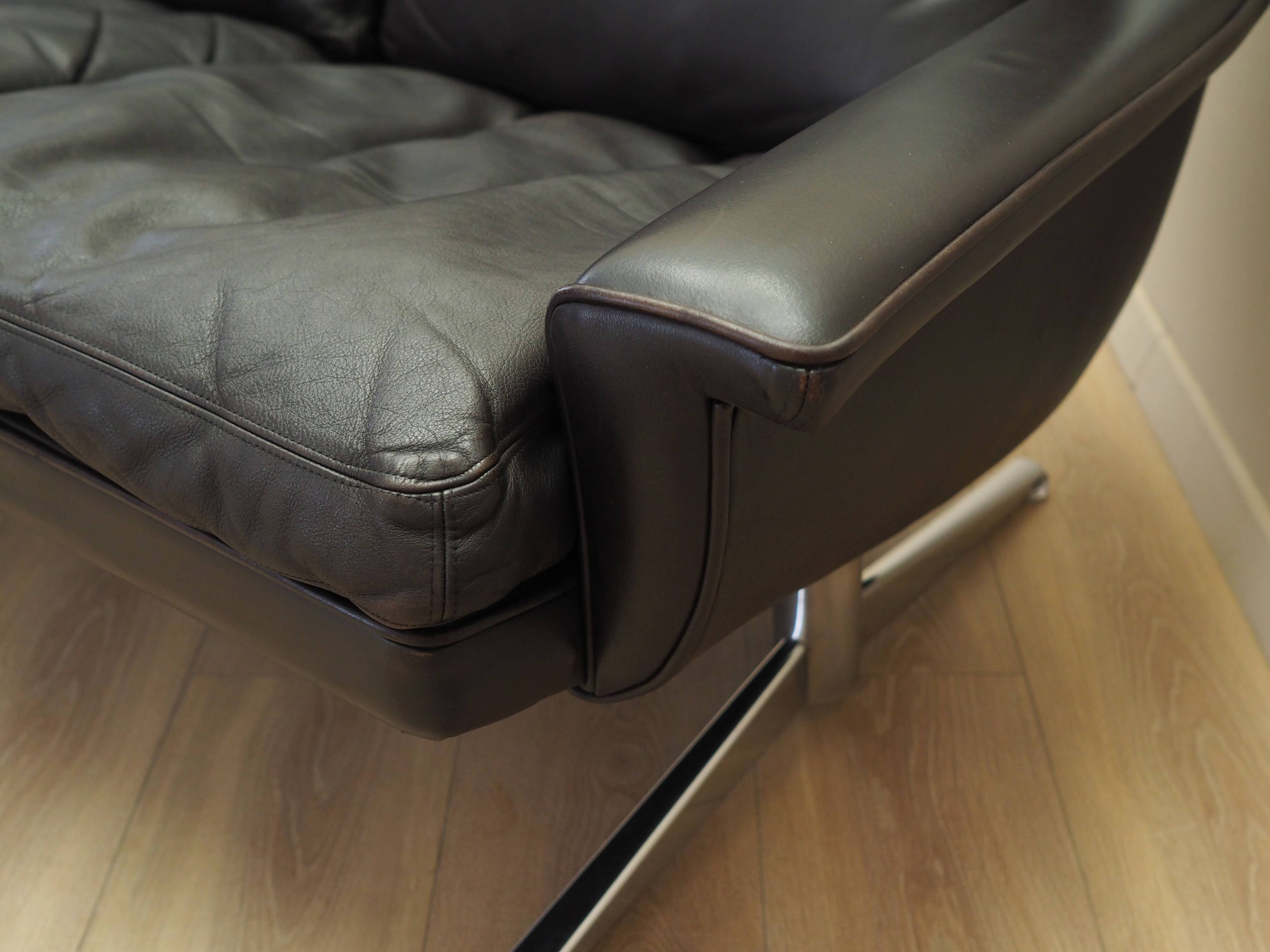 Brown leather sofa, Danish design, 1970s, designer: Werner Langenfeld, manu
