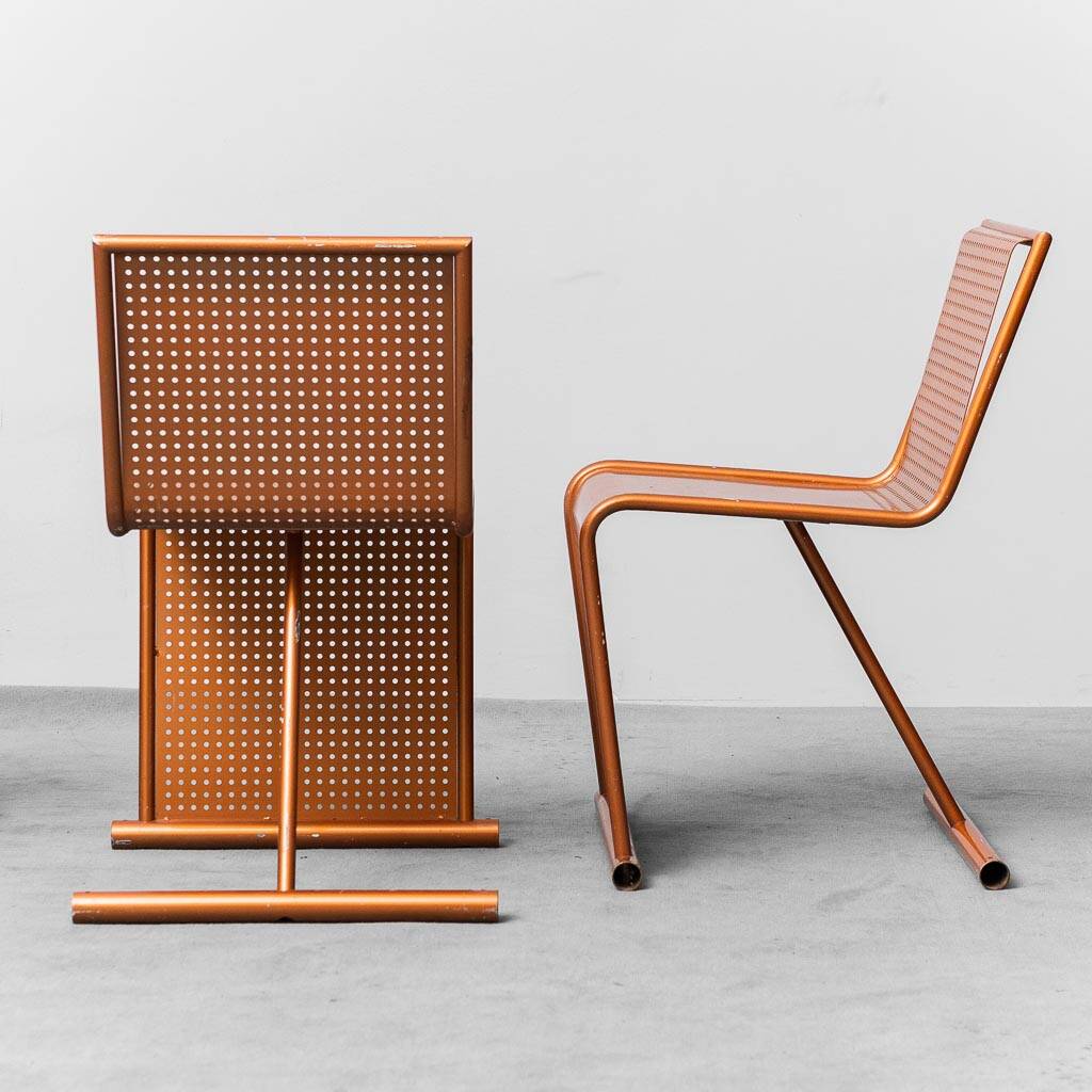 Set da 4 sedute modulari in metallo traforato anni ’80 vintage modernariato