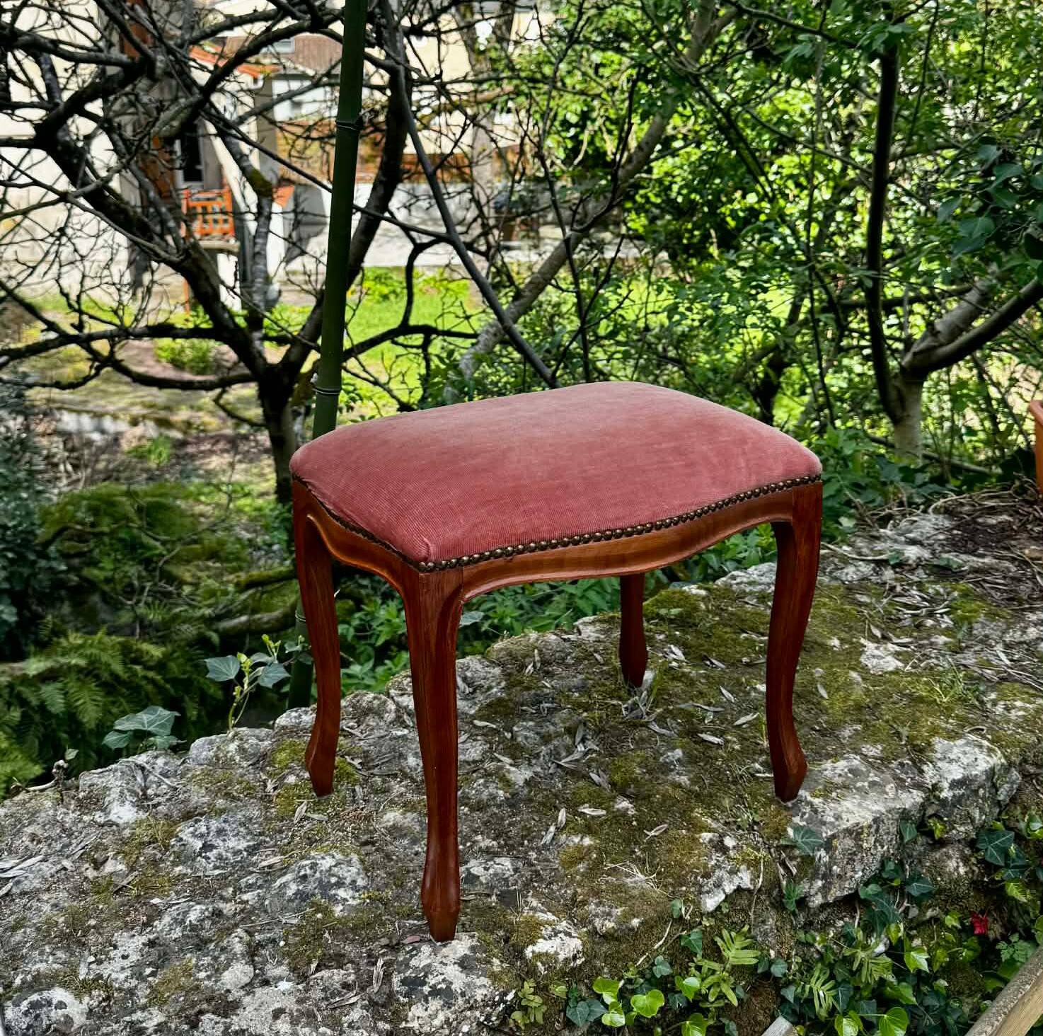 Large footrest in the old Louis XV baroque style.