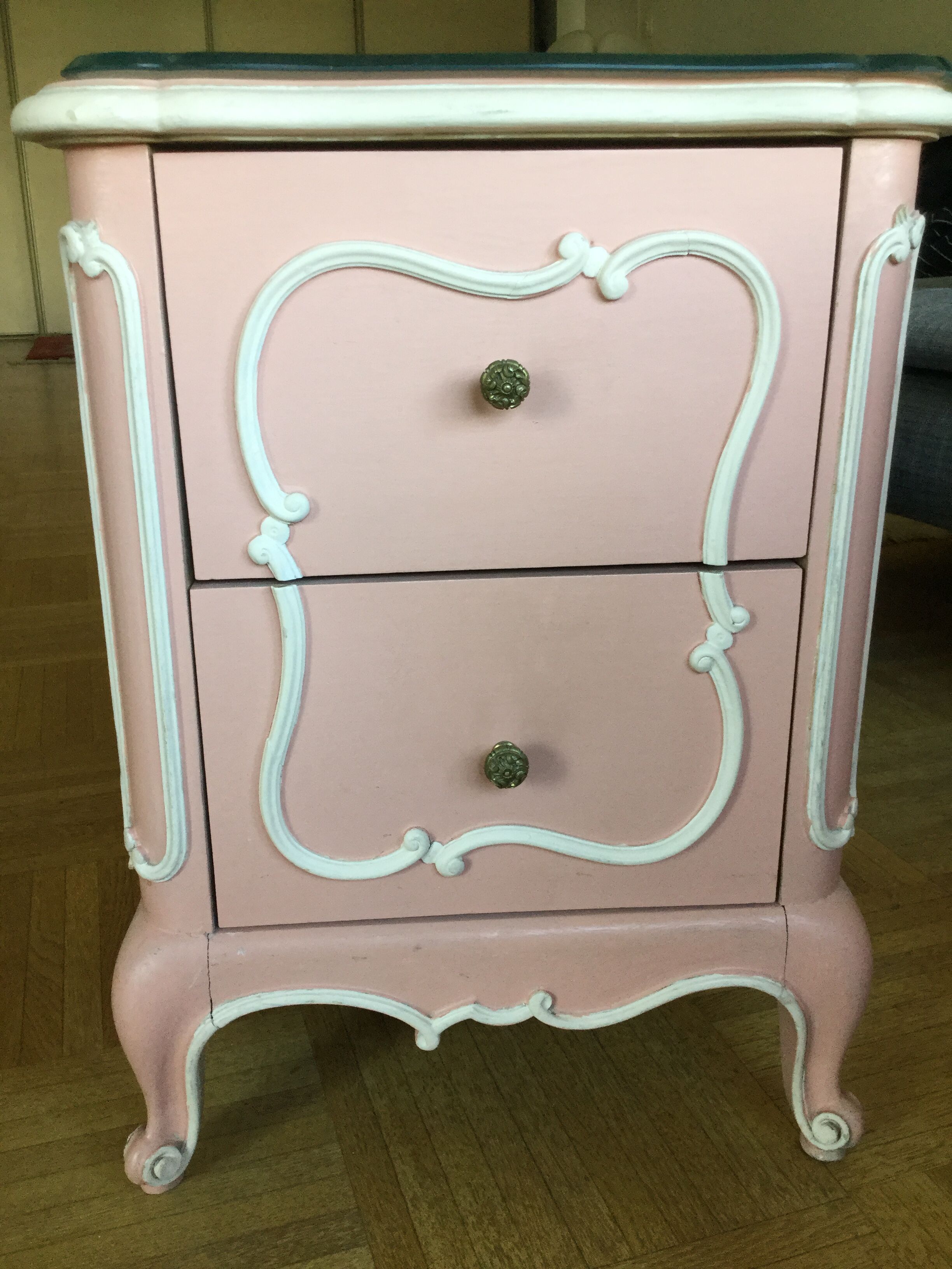 Set de deux chevets des années 60 rose poudré