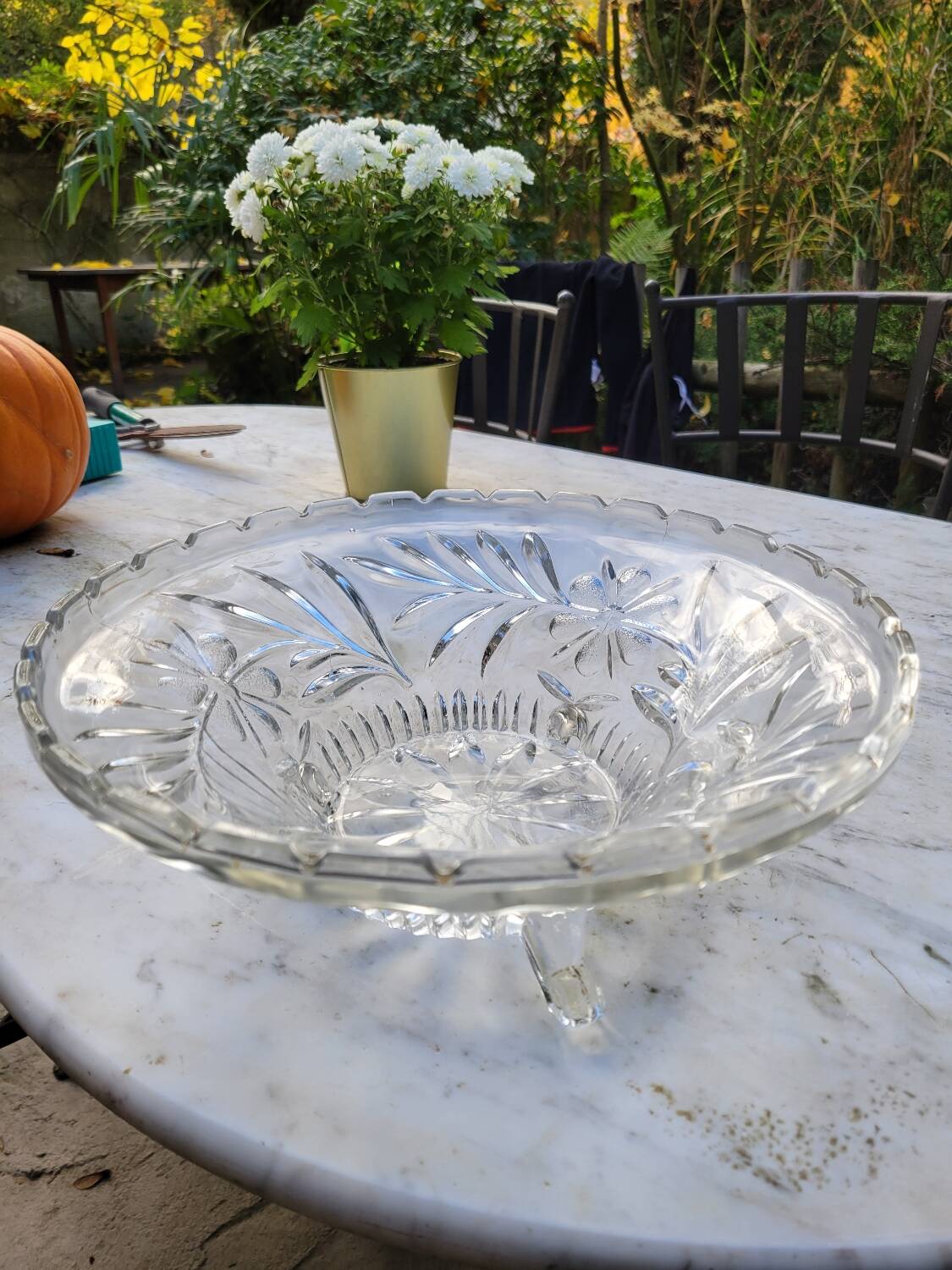 30cm freestanding cup