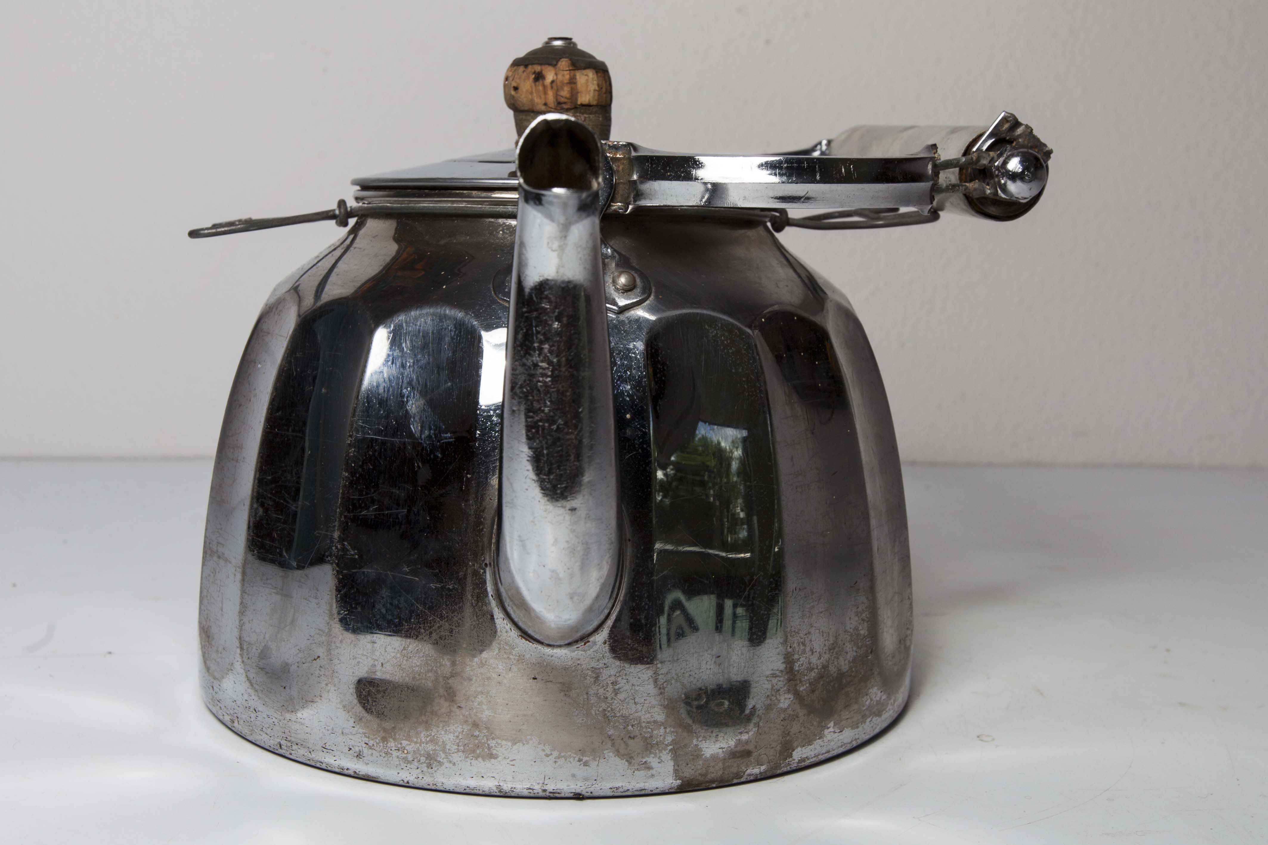 30s chrome teapot
