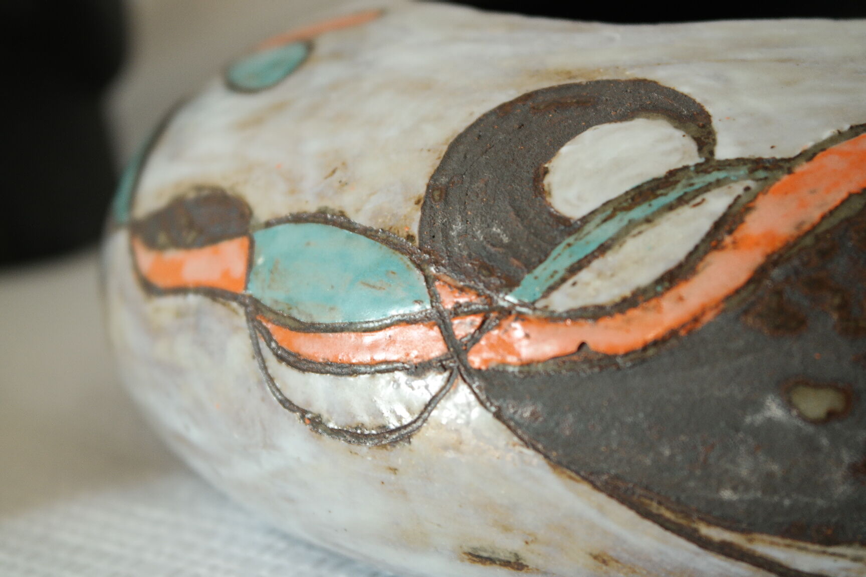 Modernist Raku bowl vase with glaze effect, signed.