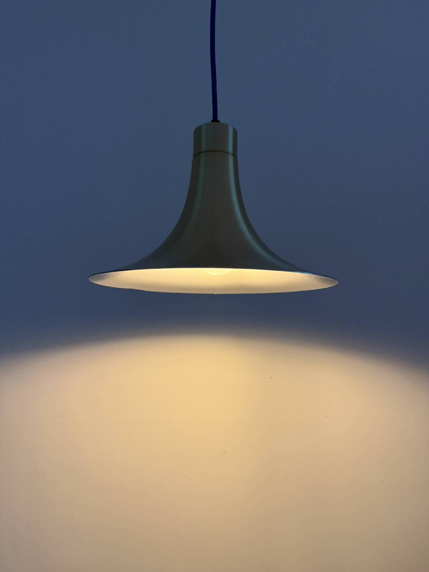 Vintage Danish design lamp in style of Semi pendel - Golden space age lamp
