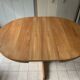 Table ronde en bois avec piétement style Baumann