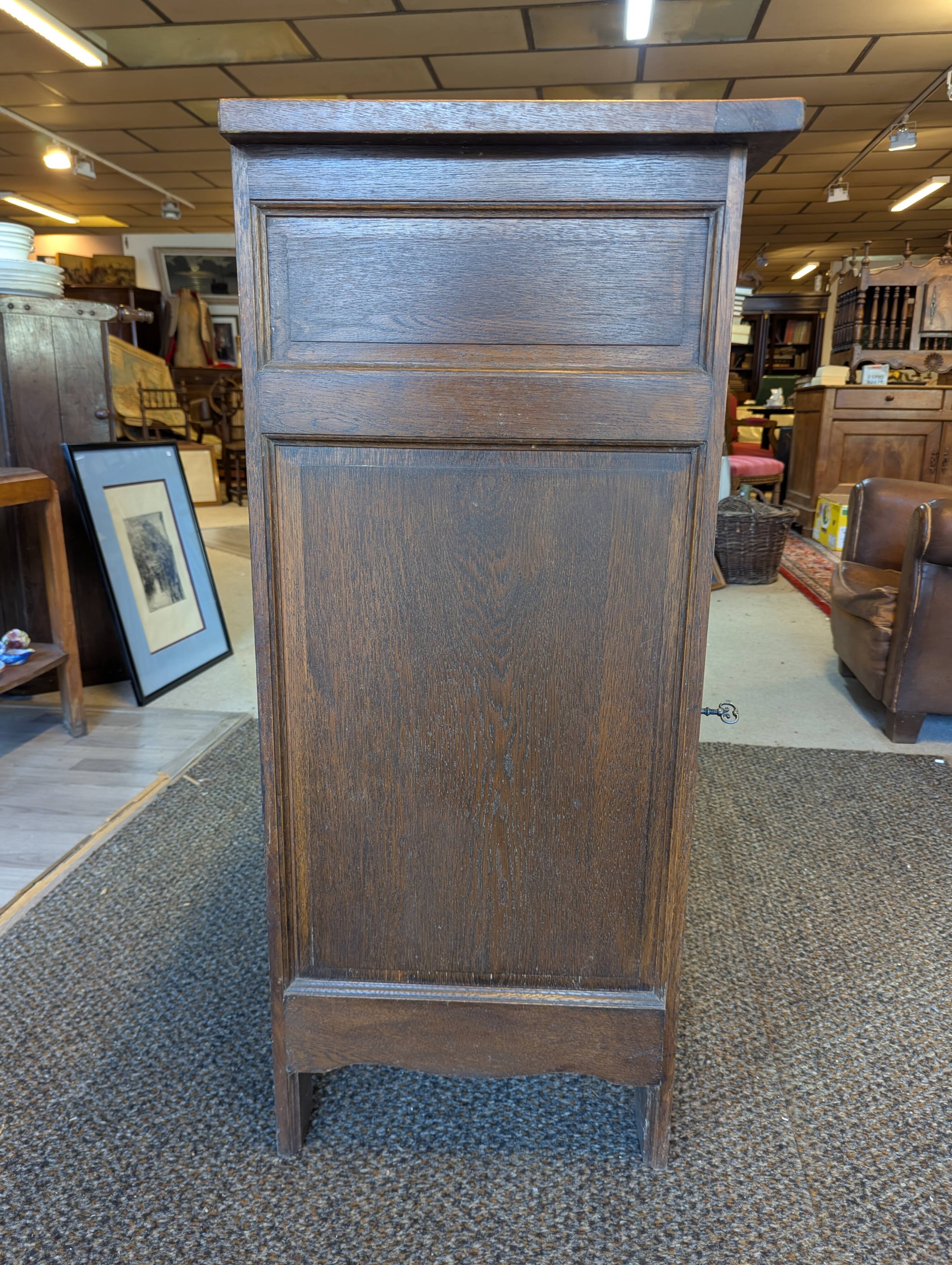 Buffet, Breton jam maker