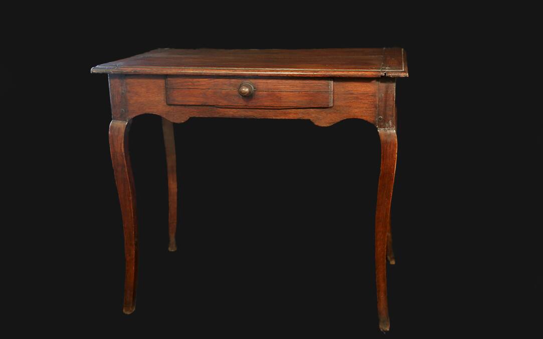 writing table 18th century