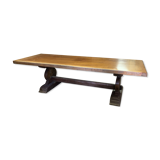 Monastére table