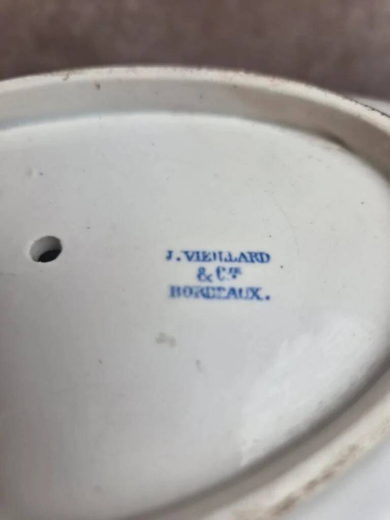 Antique sauce boat Jules Vieillard & Cie Bordeaux – Garland model - Fine earthenware 19th century