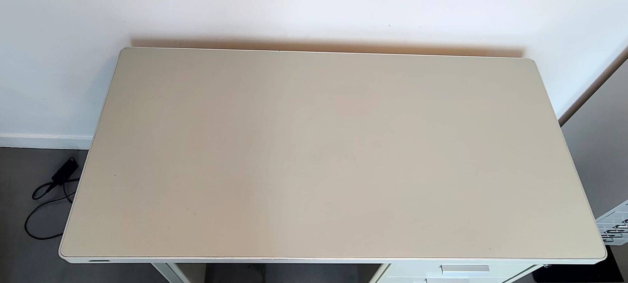 Industrial metal desk Strafor