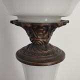 Lampe à pétrole électrifiée en opaline