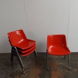 4 Tecno Modus chairs