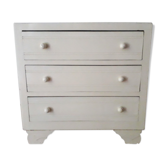 White vintage wooden dresser